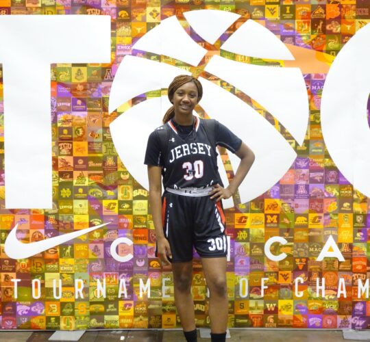 Tamia Warner